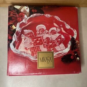 MIKASA CHRISTMAS‎ CRYSTAL SWEET DISH CAROLERS 8 1/4” DISH BRAND NEW IN BOX